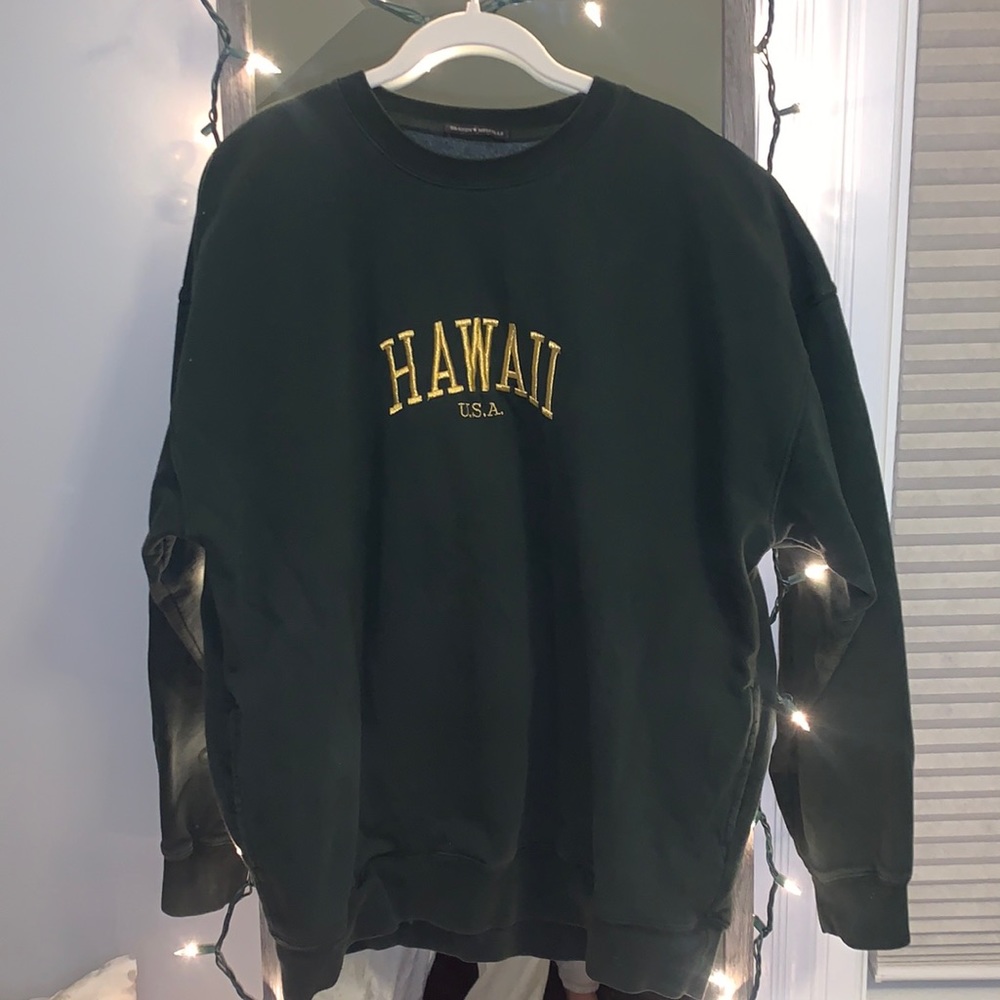 brandy melville sweatshirt